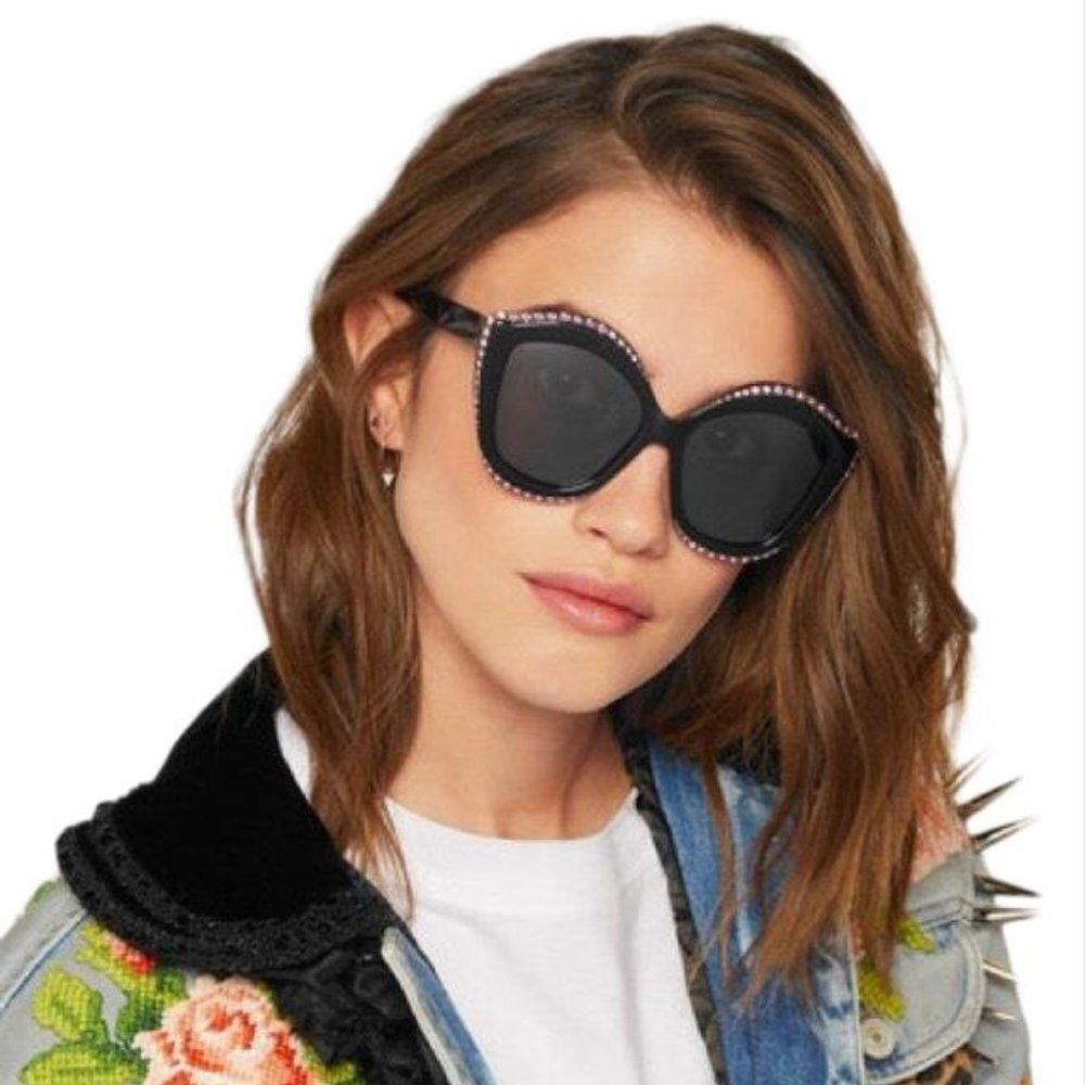 GUCCI Black Swarovski Pink Crystals Trim Cat Eye Ladies Gg0118s Sunglasses